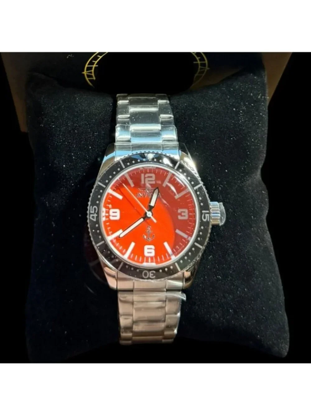 Invicta presenting 50017